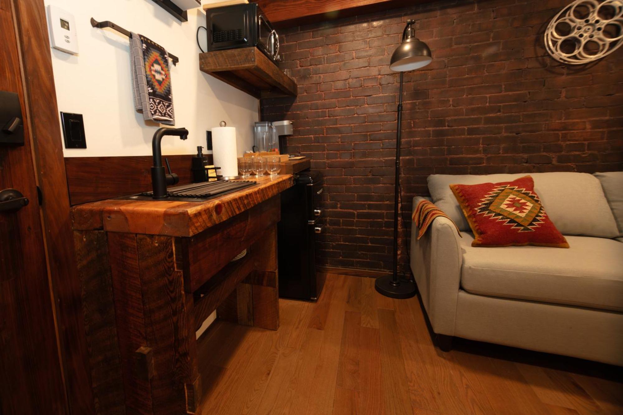 The Frenchman Suites Silverton Esterno foto