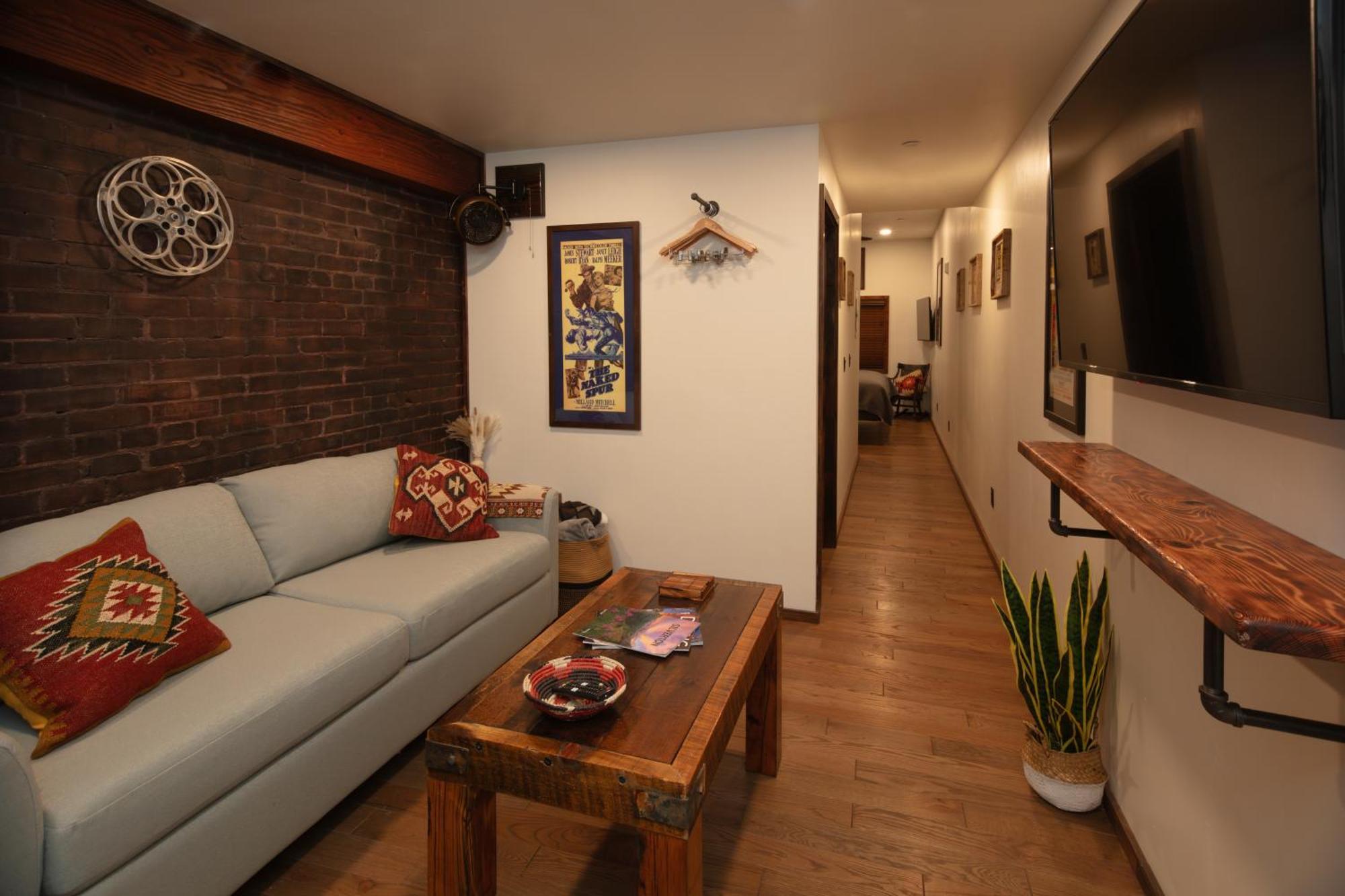 The Frenchman Suites Silverton Esterno foto